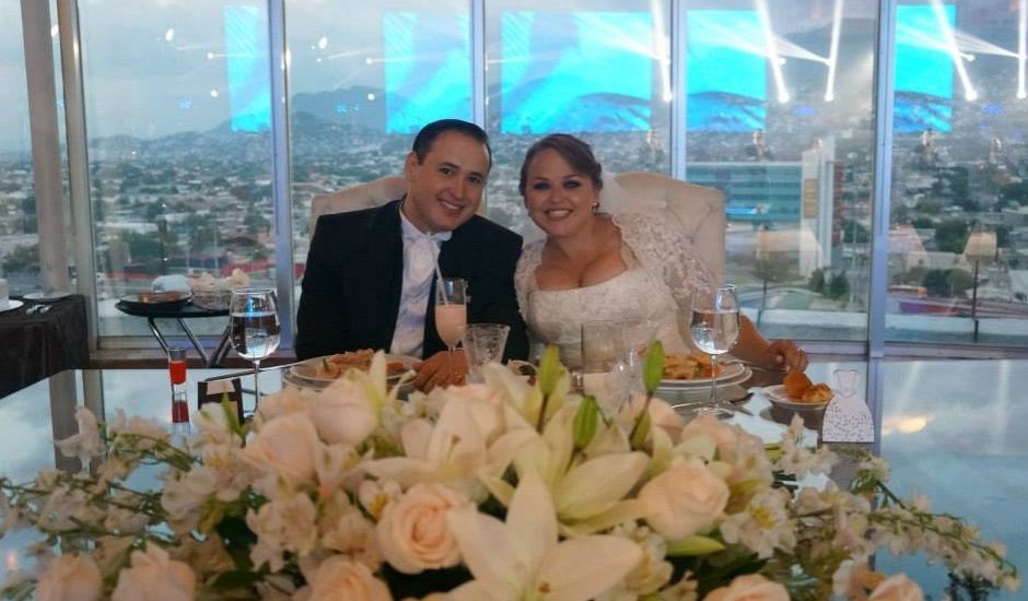 La boda de Carlos y Myrthala en Monterrey, Nuevo León