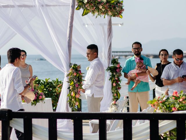 La boda de Alfredo y Briss en Ixtapa Zihuatanejo, Guerrero 6