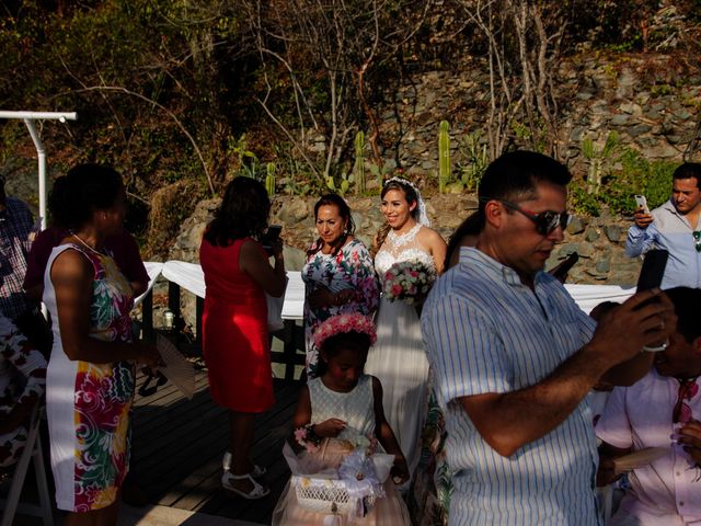 La boda de Alfredo y Briss en Ixtapa Zihuatanejo, Guerrero 9