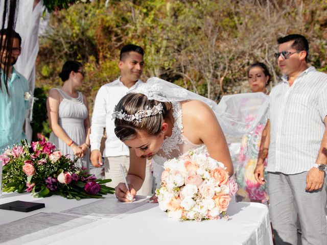 La boda de Alfredo y Briss en Ixtapa Zihuatanejo, Guerrero 27