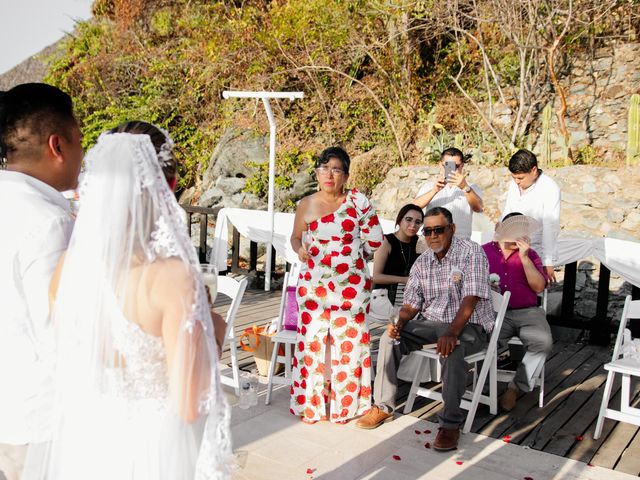 La boda de Alfredo y Briss en Ixtapa Zihuatanejo, Guerrero 42