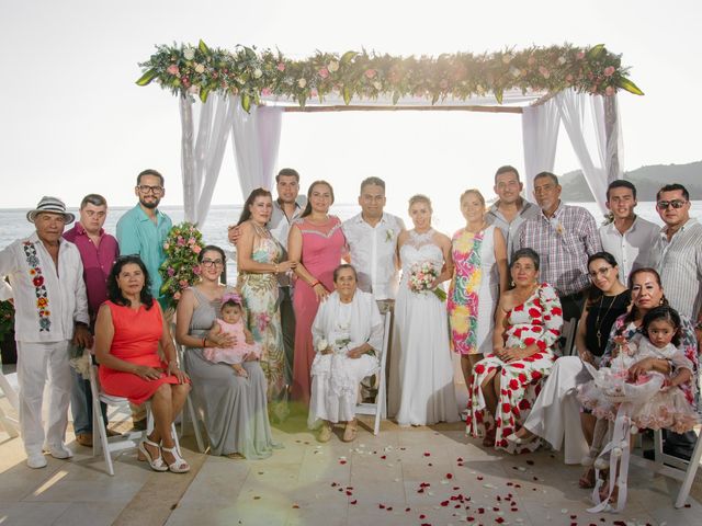 La boda de Alfredo y Briss en Ixtapa Zihuatanejo, Guerrero 46