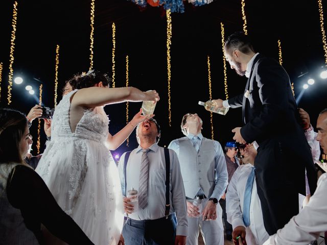 La boda de Víctor y Teresa en Guadalajara, Jalisco 32