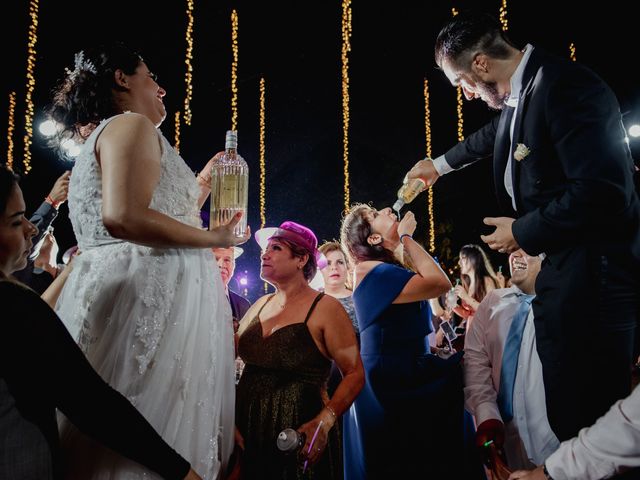 La boda de Víctor y Teresa en Guadalajara, Jalisco 33