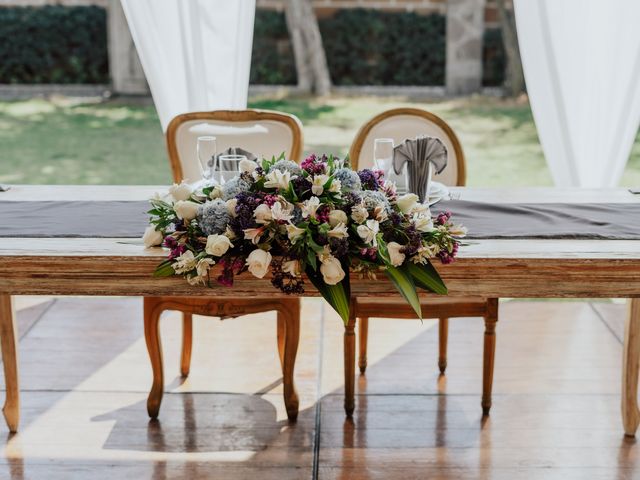 La boda de Joel y Brisia en Tepotzotlán, Estado México 2