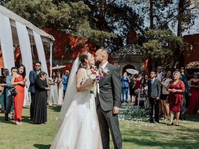 La boda de Joel y Brisia en Tepotzotlán, Estado México 30