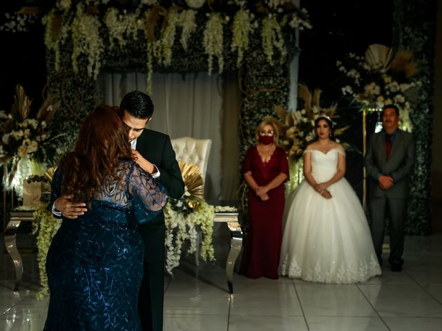 La boda de Marcos y Vanessa en Nuevo Laredo, Tamaulipas 25