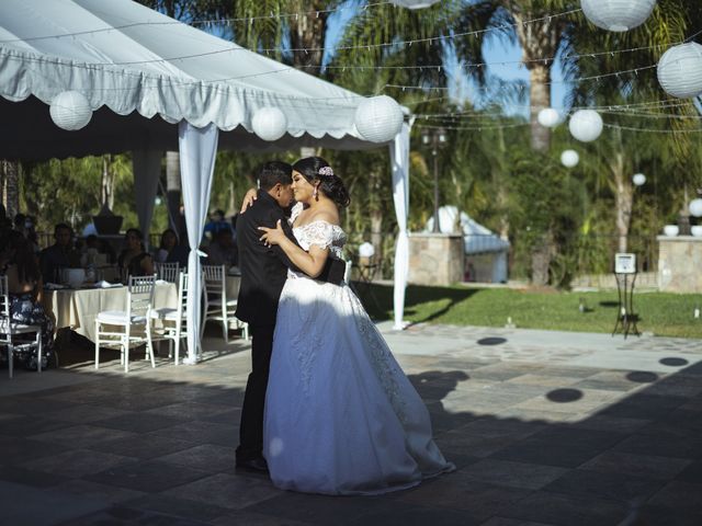 La boda de Alberto y Beneranda en Tepic, Nayarit 18