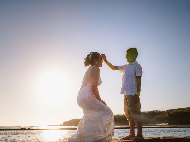 La boda de Víctor y Lucero en Bucerias, Nayarit 51