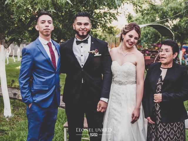 La boda de Alberto  y Anahi  en Saltillo, Coahuila 22