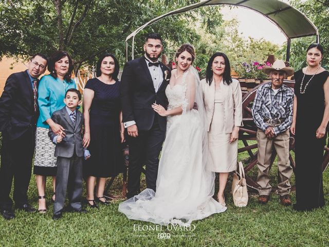 La boda de Alberto  y Anahi  en Saltillo, Coahuila 31