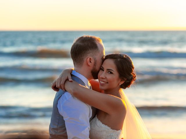 La boda de Álex y Gris en Bahía de Banderas, Nayarit 16