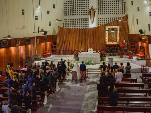 La boda de Edgar y Ivonne en Coatzacoalcos, Veracruz 16