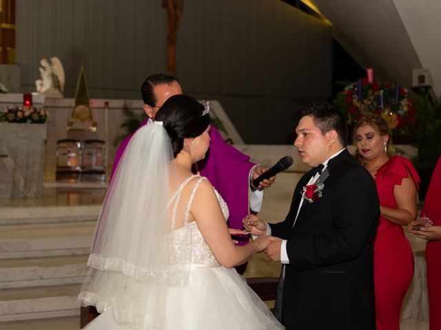 La boda de Wilbert y Astrid en Culiacán, Sinaloa 29