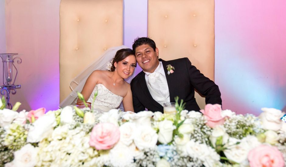 La boda de Feliciano  y Alejandra en Arteaga, Coahuila