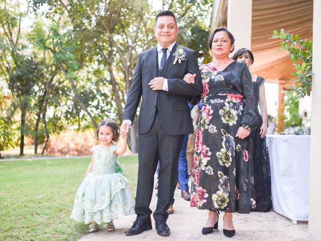 La boda de Carlos y Martha en Cuernavaca, Morelos 14