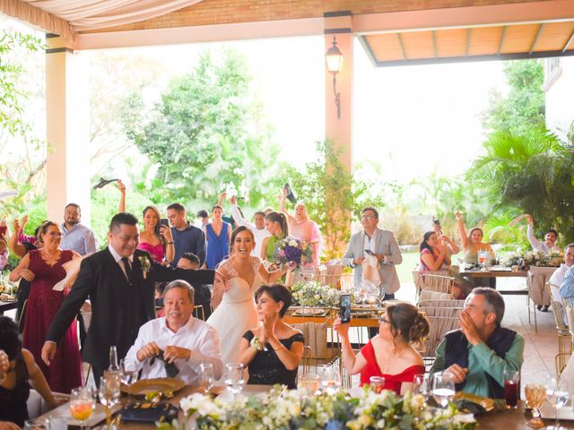 La boda de Carlos y Martha en Cuernavaca, Morelos 33