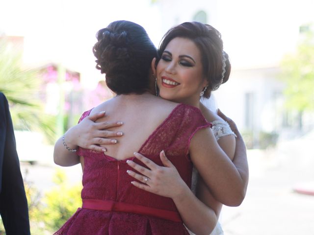 La boda de Juan y Adilene en Hermosillo, Sonora 16