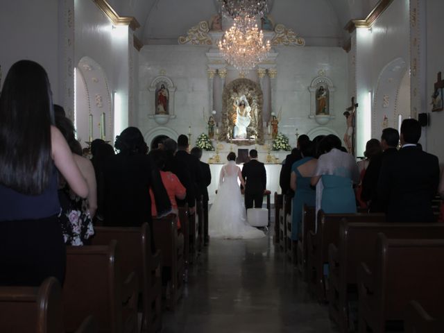 La boda de Juan y Adilene en Hermosillo, Sonora 26
