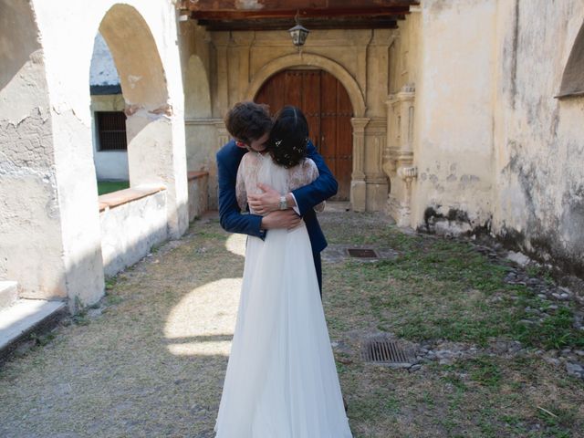 La boda de Victor y Estefania en Mazatepec, Morelos 32