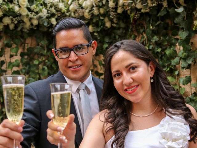 La boda de Alejandro y Mariana  en Álvaro Obregón, Ciudad de México 11