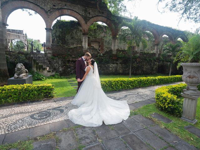 La boda de Greg y Lucrecia en Cuautla, Morelos 27