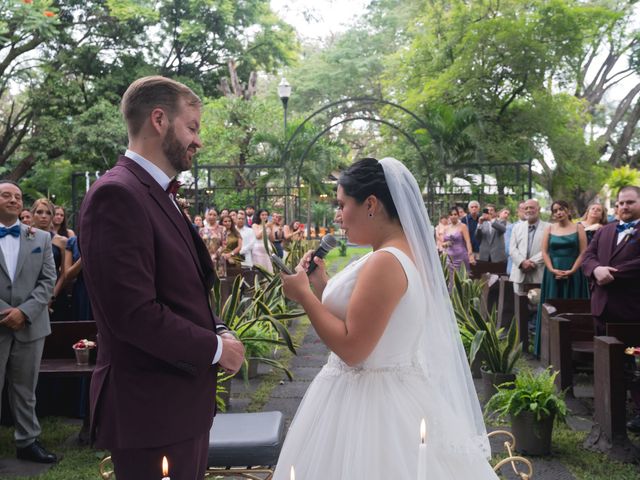La boda de Greg y Lucrecia en Cuautla, Morelos 40