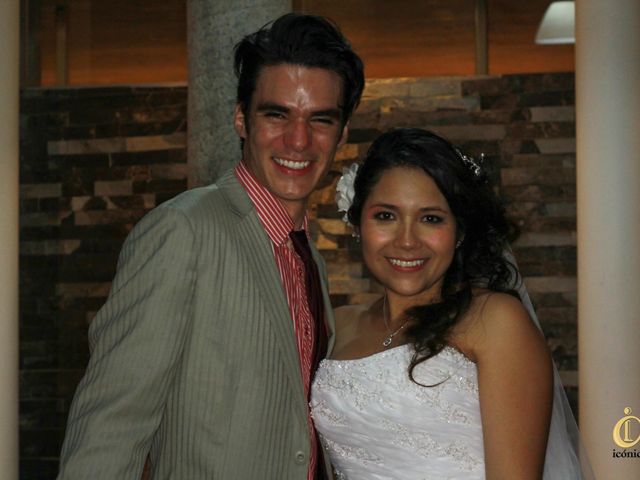 La boda de Poncho y Michelle en Guadalajara, Jalisco 3
