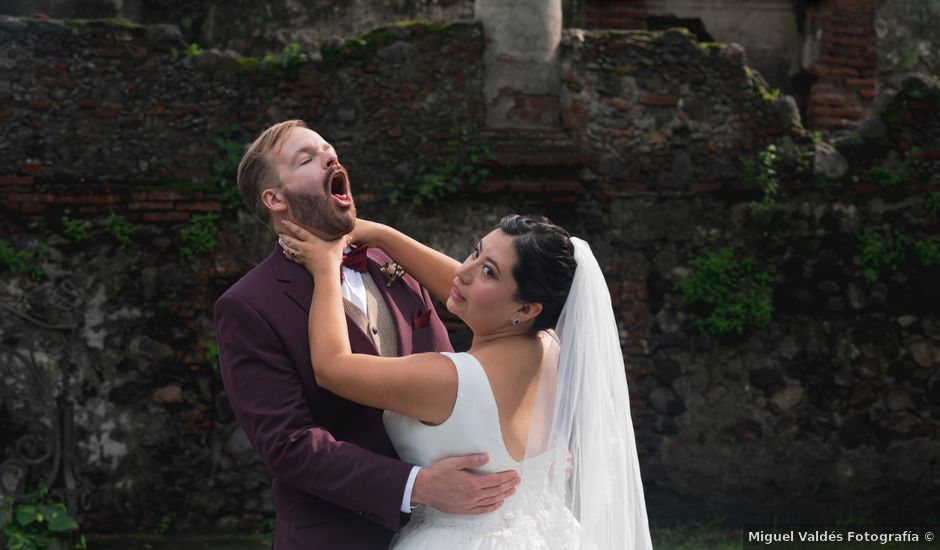 La boda de Greg y Lucrecia en Cuautla, Morelos
