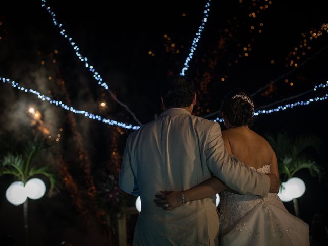 La boda de David y Verónica en Ixtapa Zihuatanejo, Guerrero 33