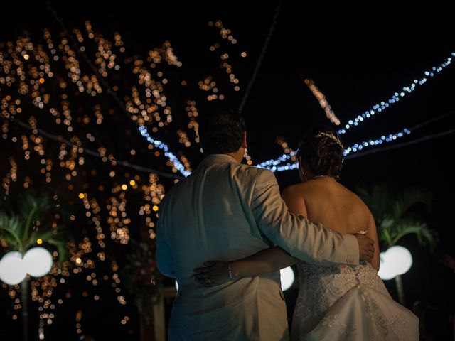 La boda de David y Verónica en Ixtapa Zihuatanejo, Guerrero 34