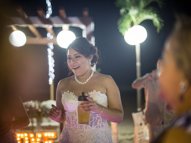 La boda de David y Verónica en Ixtapa Zihuatanejo, Guerrero 36