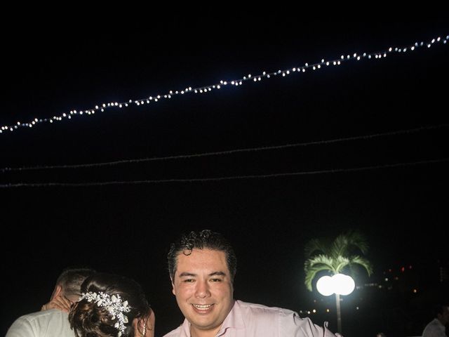La boda de David y Verónica en Ixtapa Zihuatanejo, Guerrero 38
