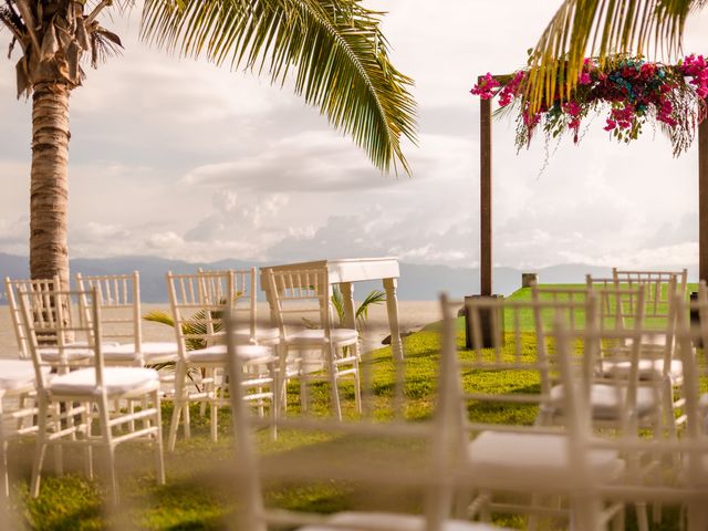 La boda de Chris y Lindsey en Puerto Vallarta, Jalisco 52