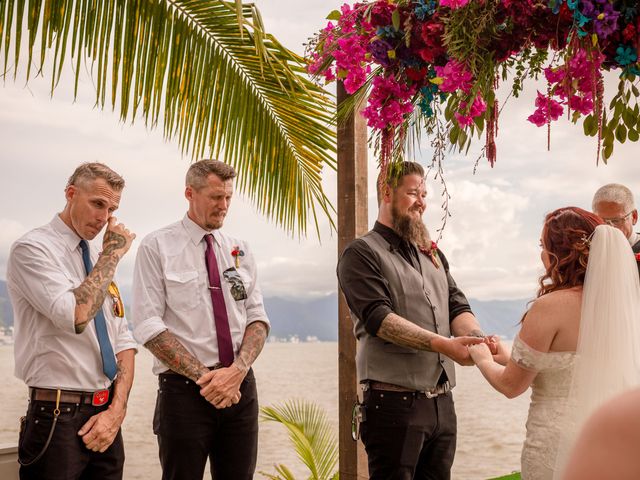 La boda de Chris y Lindsey en Puerto Vallarta, Jalisco 64