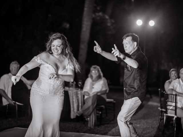 La boda de Chris y Lindsey en Puerto Vallarta, Jalisco 93