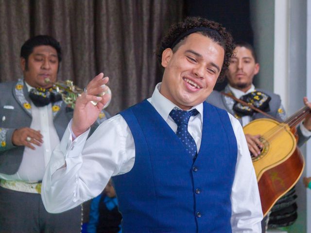 La boda de Jeovani y Vanesa en Iztapalapa, Ciudad de México 24
