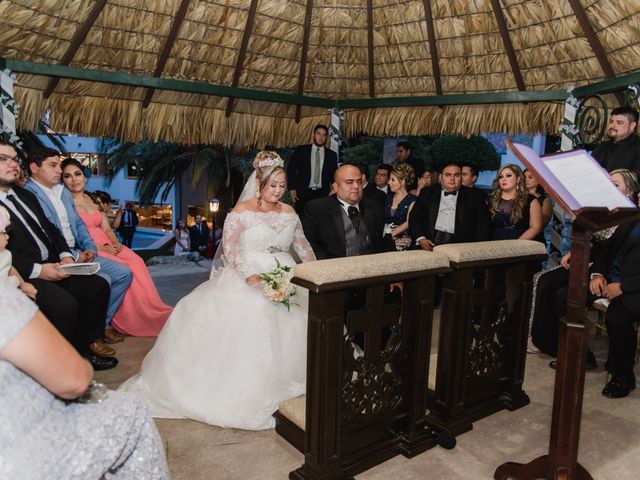 La boda de Sergio y Monserrat en Monterrey, Nuevo León 16