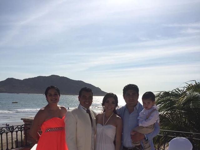 La boda de Gerardo y Azucena en Mazatlán, Sinaloa 17
