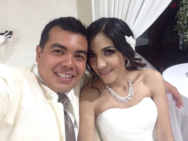 La boda de Gerardo y Azucena en Mazatlán, Sinaloa 31