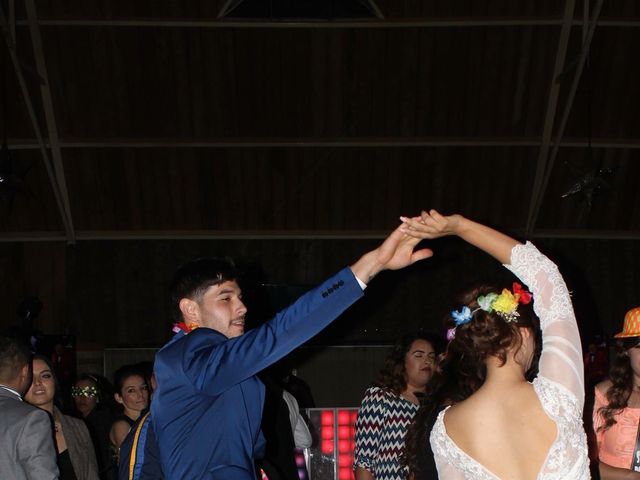 La boda de Carlos  y Karina  en Zapotlanejo, Jalisco 6