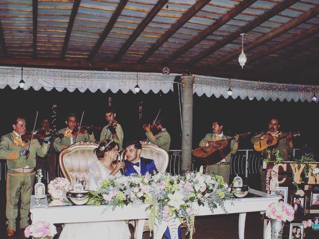 La boda de Carlos  y Karina  en Zapotlanejo, Jalisco 8