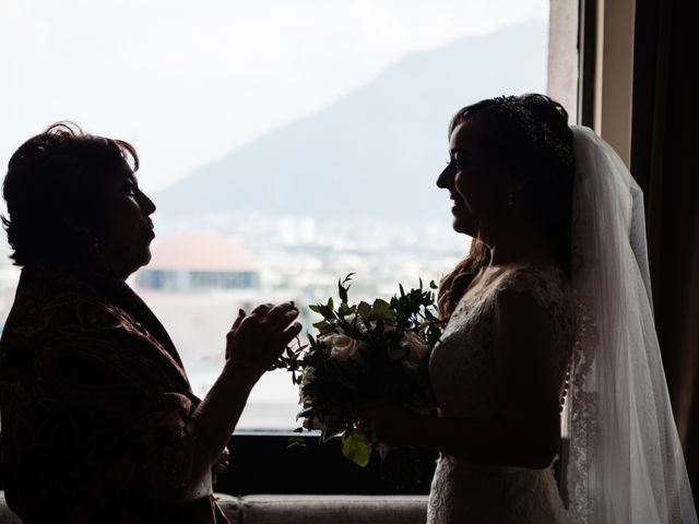 La boda de Arnulfo y Monica en Monterrey, Nuevo León 42