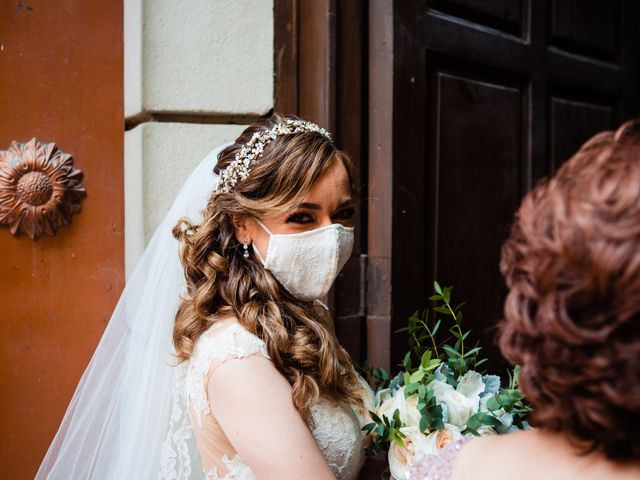 La boda de Arnulfo y Monica en Monterrey, Nuevo León 60