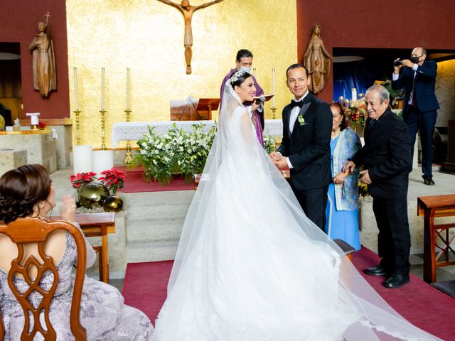 La boda de Marco y Nadia en Zapopan, Jalisco 21