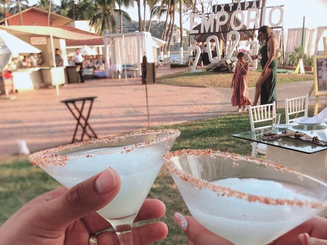 La boda de Eduardo  y María Guadalupe  en Ixtapa Zihuatanejo, Guerrero 4