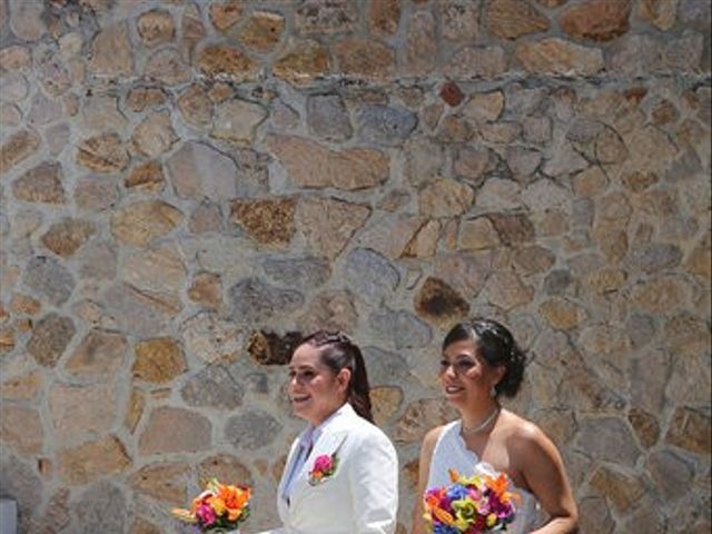 La boda de Karina y Rocio  en Tequesquitengo, Morelos 7