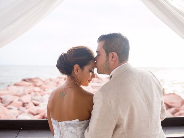 La boda de Cesar y Monica en Puerto Vallarta, Jalisco 16