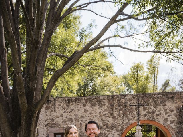 La boda de Calef y Constanze en El Marqués, Querétaro 22