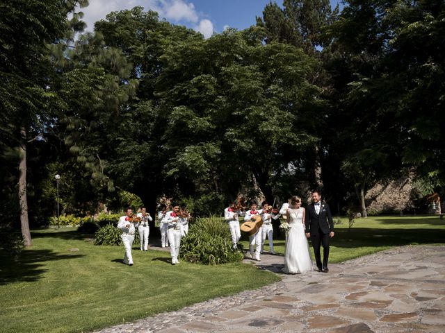 La boda de Calef y Constanze en El Marqués, Querétaro 29